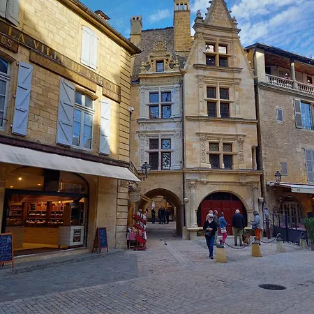 Centre Medieval Le Boudoir De Marie Apartament