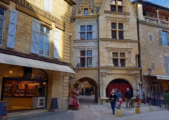 Centre Medieval Le Boudoir De Marie Apartment